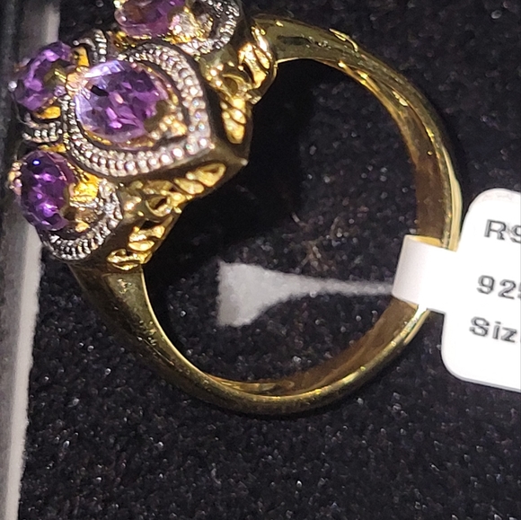 BN Woman Ring - Picture 1 of 4